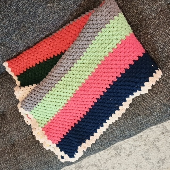 Vintage Block Crochet Blanket - Picture 4 of 4